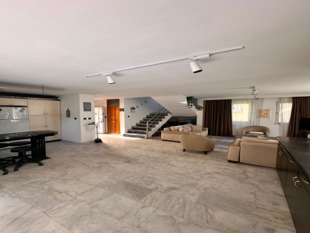 CLUB KONAK GARDEN 4+1