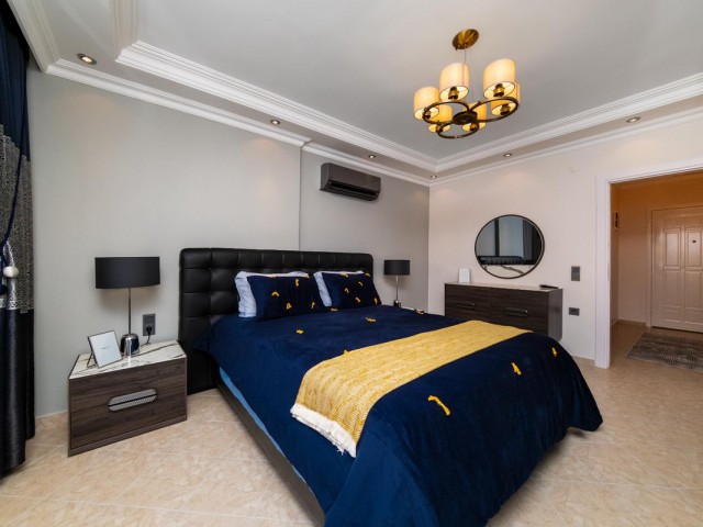 Cleopatra Apartment