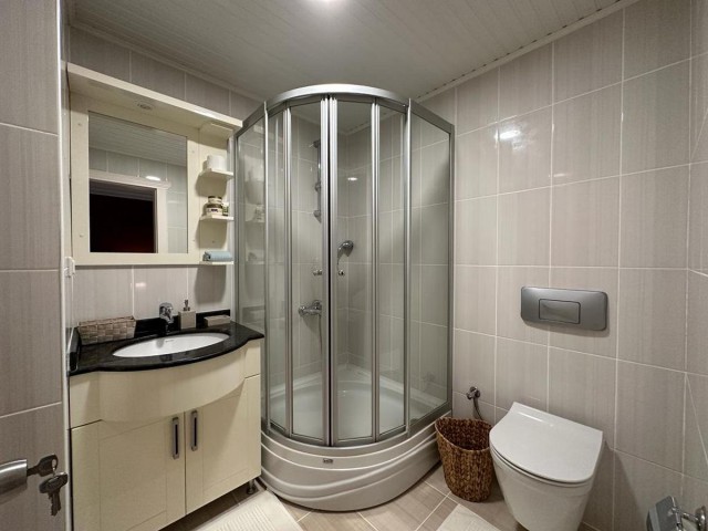 OBA CROWN RESORT 1
