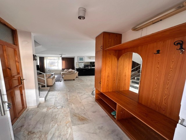 CLUB KONAK GARDEN 4+1