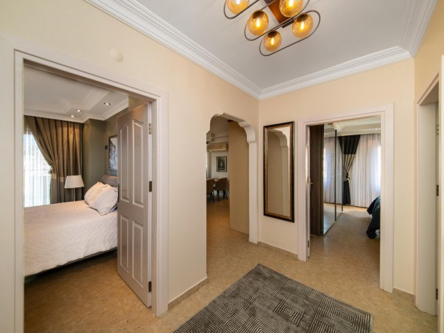 Cleopatra Apartment