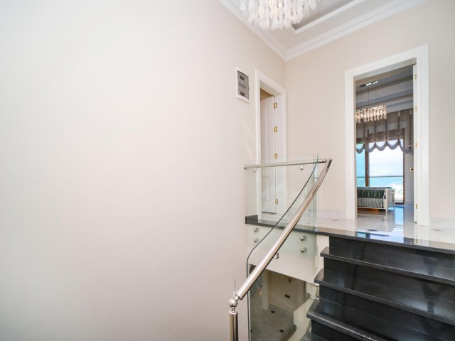 OBA SEA SIDE PENTHOUSE